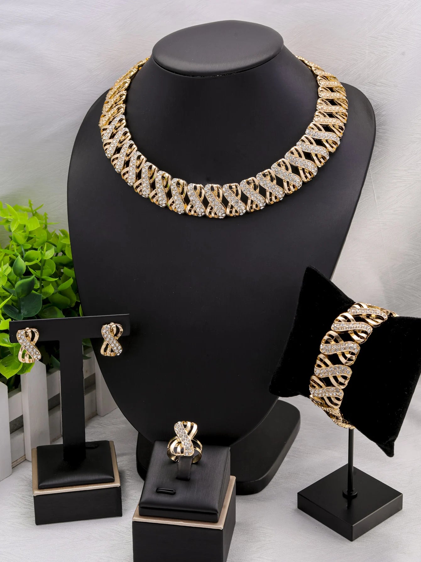 Fashion African Women Gold Color Earrings Bracelet Design Hollow Earrings Choker Necklace Bridal  Wedding Indian Party Jewelry